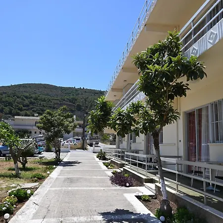 Apartment Helena In Paradisi