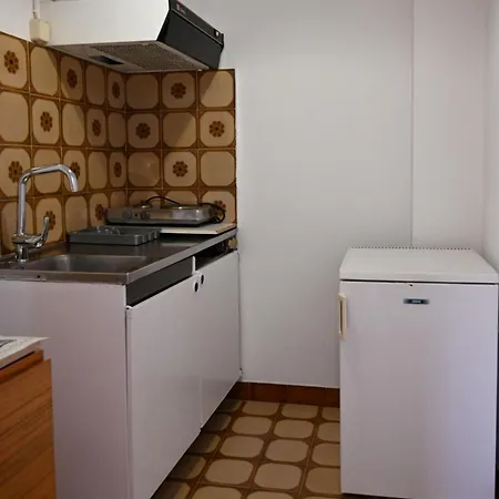 Helena In Paradisi Apartment